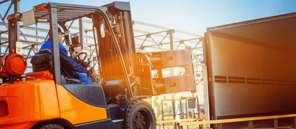 Assessing Your Options For Sourcing Forklifts 评估采购叉车的选择